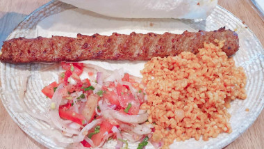 Que comer en Turquia, adana Kebab
