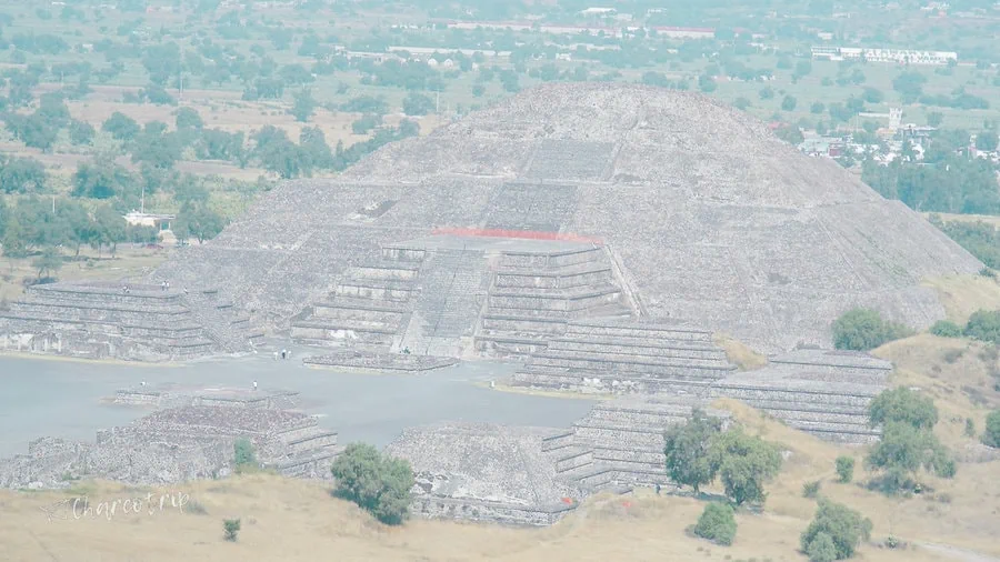 Teotihuacan pyramid of the Moon